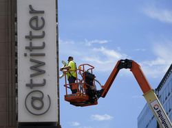 Resmi Ganti Logo, Papan Nama Twitter Mulai Dicopot dari Kantor Pusat