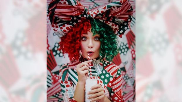 Sia Kate Isobelle Furler adalah penyanyi dan penulis lagu asal Australia. (Instagram @siamusic)