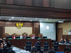 Jaksa Cecar Pejabat Bakti Kominfo: Apa Mungkin Bikin 4.200 BTS dalam 9 Bulan?