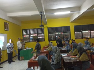 Sambangi Kepulauan Seribu, Heru Budi: Anak dari Darat Juga Sekolah di Pulau