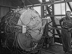 Potret Asli Uji Coba Bom Atom Oppenheimer yang Mencekam