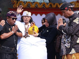 Ritual Unduh Patirtan di Jolotundo Mojokerto, Petirtaan Berumur 1.046 Tahun