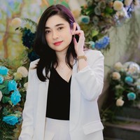 Wanita 34 tahun ini mengenyam pendidikan di LSPR (London School of Public Relations), menambil jurusan Ilmu Komunikasi. Foto: dok Instagram