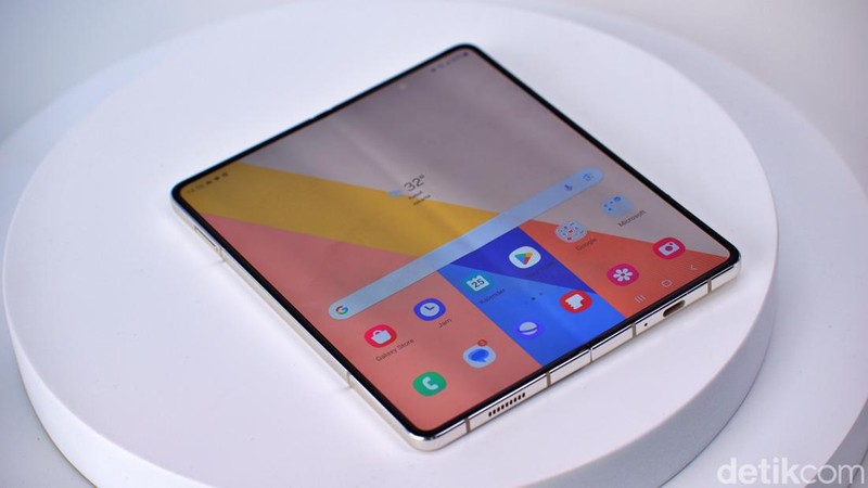 Samsung Galaxy Fold 5 5G
