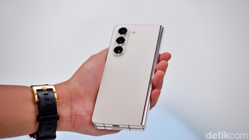 Samsung Galaxy Fold 5 5G