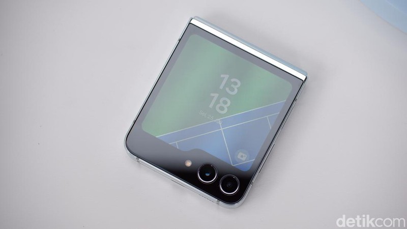 Samsung Galaxy Z Flip 5 5G