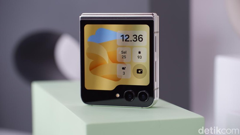 Samsung Galaxy Z Flip 5 5G