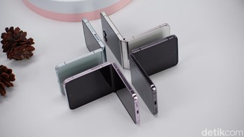 Ponsel ini dibekali baterai 3.700 mAh dengan pengisian cepat 25W. Foto: Adi Fida Rahman/detikINET