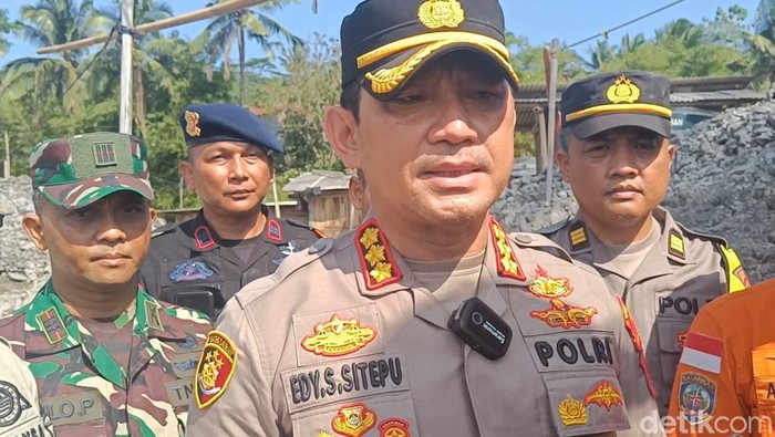Kapolresta Banyumas, Kombes Edy Suranta Sitepu.