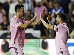 Eks LaLiga: Messi & Busquets Terbaik di MLS meski Belum Banyak Latihan