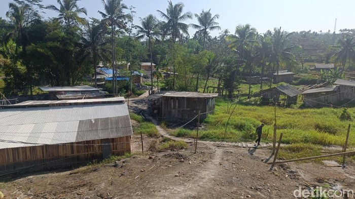Lokasi 8 penambang emas terjebak di Desa Pancurendang, Ajibarang, Banyumas, Rabu (26/7/2023).