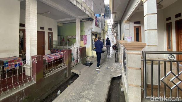Lokasi gang sempit tempat pria berkupluk kejar warga