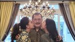 Mayangsari Rayakan Ultah Bambang Trihatmodjo dengan Potong Tumpeng dan Kue