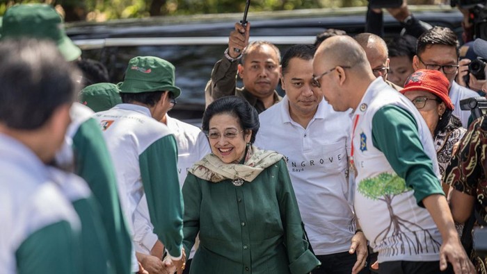 Megawati resmikan Kebun Raya Mangrove Surabaya