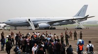 Pesawat tanker A330 MRTT milik angkatan udara Prancis terparkir di Apron Selatan, Bandara Halim Perdanakusuma, Jakarta, Rabu (26/7/2023).  