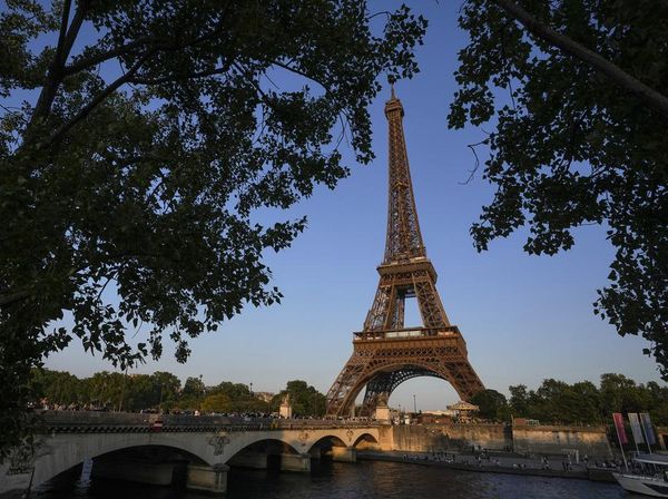 Menikmati Indahnya Lanskap Romantis Kota Paris