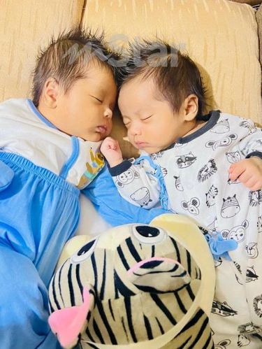 Viral Ibu dan Anak Hamil dan Melahirkan Bareng, Anaknya Dikira Bayi Kembar  - Berita Baru