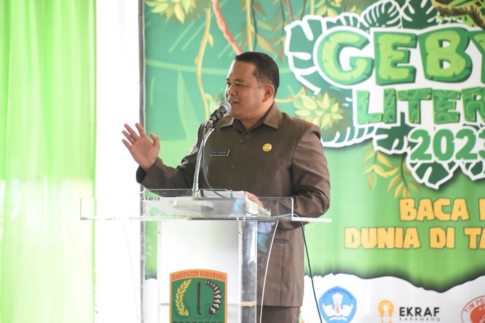 Pemerintah Kabupaten (Pemkab) Karawang melalui Dinas Pendidikan, Pemuda dan Olahraga (Disdikpora) Kabupaten Karawang menggelar Gebyar Literasi Karawang 2023 di Galeri Karawang pada Rabu (26/7).