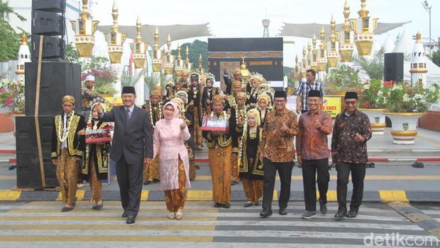 Penyeberangan kasih sayang di Kota Madiun