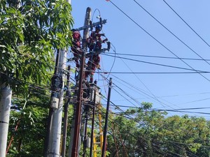 Durasi Mati Lampu di Makassar Kian Panjang hingga 5 Jam, PLN Beri Penjelasan