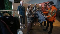 Kelanjutan komitmen pelatihan bagi ratusan ribu UMKM lokal diharapkan dapat membuka akses pasar ekspor bagi produk UMKM lokal, menyusul lebih dari 20 juta produk lokal yang kini tergabung dalam Program Ekspor Shopee dan dapat dibeli pembeli di Asia Tenggara, Asia Timur, dan Amerika Latin.  