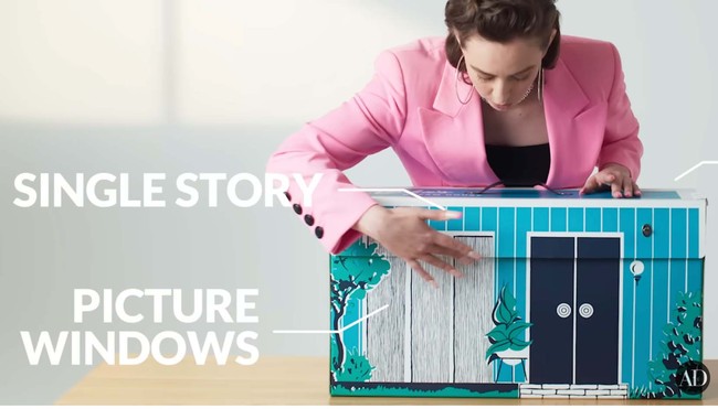 Penampakan rumah pertama Barbie muncul di salah satu konten YouTube Architectural Digest. Rumah tersebut hadir dalam bentuk boks karton yang dapat dibawa ke mana-mana. (Foto: YouTube/Architectural Digest)