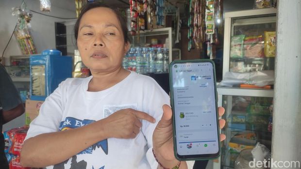 Salah satu distributor elpiji yang mulai menerapkan pembelian bagi warga yang sudah terdaftar di aplikasi Pertamina.