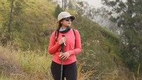 Sarah Keihl mengaku Gunung Rinjani adalah pengalaman pertamanya untuk naik gunung. (Foto: dok Instagram)