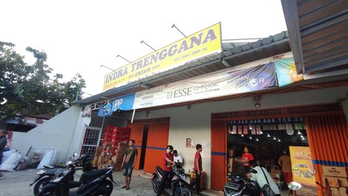 Toko Indra Trenggana Grosir di Jalan Trenggana, Desa Penatih, Kecamatan Denpasar Timur, Kota Denpasar, Bali. ( I Wayan Sui Suadnyana/detikBali)
