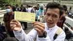 Warga Serbu Bursa Kerja di Bekasi