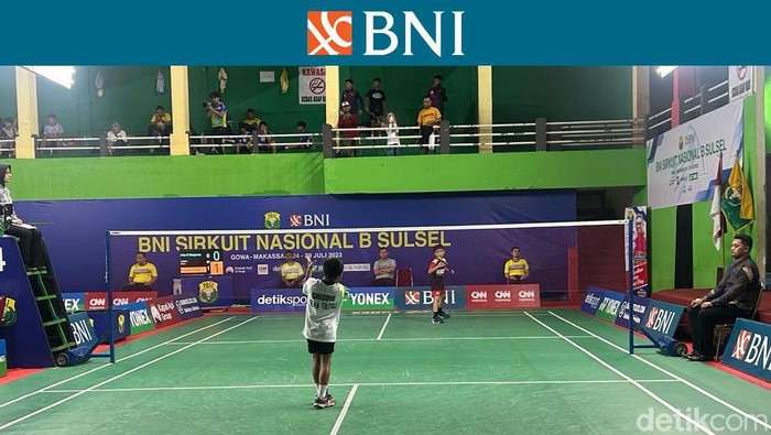 Arka Brahma Madyanto vs Shiddiq Alfarizi Fahrin di BNI Sirnas B Sulsel 2023.