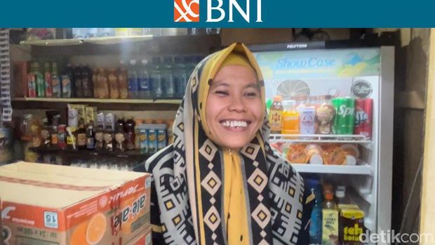 Ajang bulutangkis BNI Sirnas Nasional B Sulawesi Selatan 2023 ikut berimbas kepada sektor Usaha Mikro Kecil dan Menengah (UMKM).