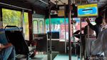 Murahnya Bus Kota Bangkok, Ada Tempat Charger di Dalamnya!