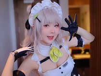 5 Potret Seksi Clarissa Punipun Cosplay Jadi Soda