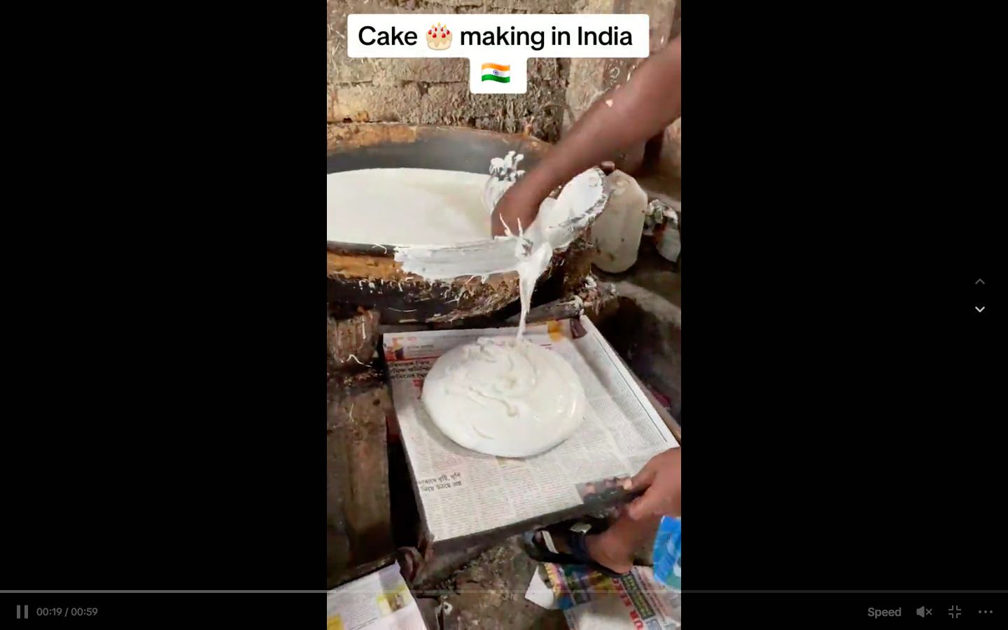 Hiii…Cake Ulang Tahun di India Ini Dibuat Pakai Tangan Kotor