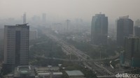 Plt. Deputi Bidang Klimatologi di Badan Meteorologi, Klimatologi, dan Geofisika (BMKG) Ardhasena Sopaheluwakan mengungkap beberapa sumber polusi udara di Jakarta dan sekitarnya. Ardashena menjelaskan buruknya kualitas udara di suatu wilayah merupakan akumulasi dari berbagai aktivitas manusia, seperti kendaraan bermotor hingga sektor energi seperti PLTU. (Agung Pambudhy/detikcom)
