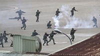 Enam helikopter dan sekitar 180 tentara ambil bagian dalam latihan tersebut. Taipei mensimulasikan latihan militer penolakan pasukan invasi di tengah tekanan China.