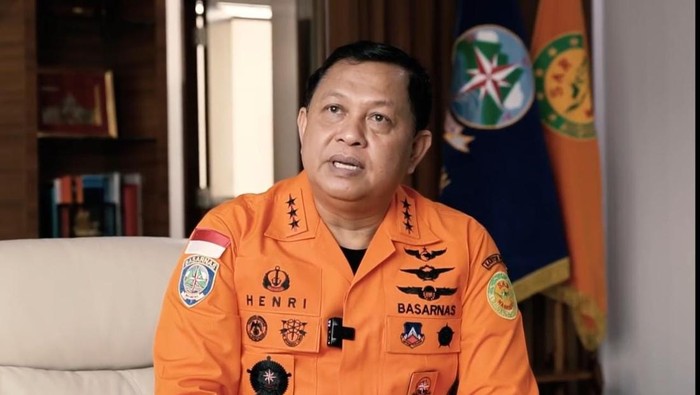 Kabasarnas Marsdya Henri Alfiandi