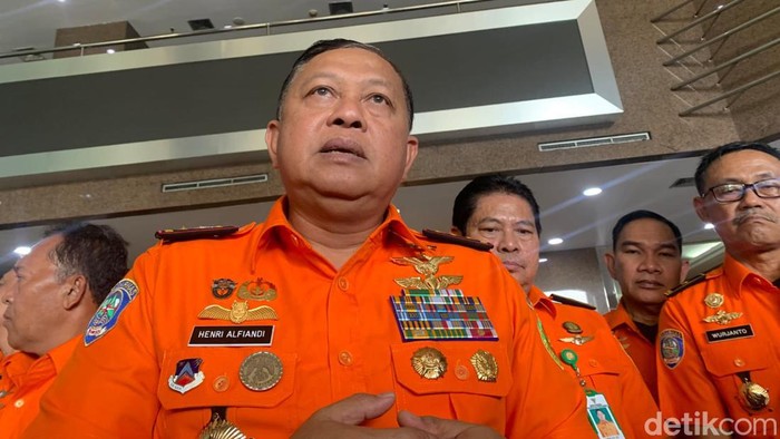 Kabasarnas Marsdya Henri Alfiandi