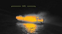 Kapal Fremantle Highway yang membawa muatan hampir 3.000 kendaraan terbakar di lepas pantai Belanda pada Rabu (26/7/2023). Akibat kejadian itu, seorang awak kapal dinyatakan tewas dan 23 orang lainnya berhasil di evakuasi. 