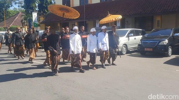 Kirab pusaka Keraton Sumenep