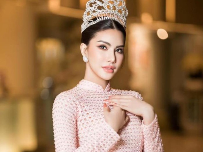 Loan Vuong, Pramugari Tercantik