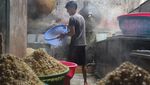 Perajin Tempe Keluhkan LPG Langka di Malang