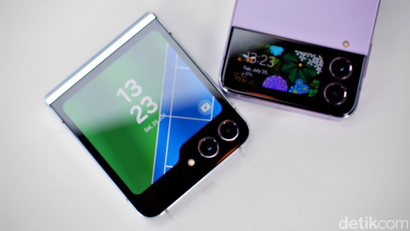 Perbandingan Galaxy Z Flip 5