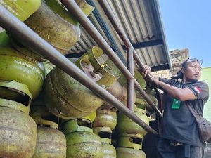 Dinas Perdagangan Bali Duga Kelangkaan Elpiji karena Masyarakat Panik