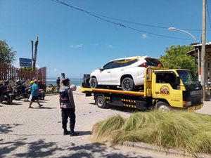 Mobil Penabrak Perempuan hingga Tewas di Kuta Ditemukan di Pantai Bangsal