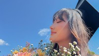 Amanda membagikan momen kebahagiaannya ini di akun instagram pribadinya. (Foto: Instagram: @amandacaesaa)