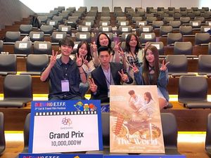 Film Bermodal HP Antar Sally Anak UNS Menang Festival di Korea