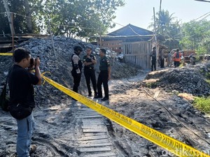 8 Orang Terjebak, Tambang Emas Ilegal Pancurendang Banyumas Ada Sejak 2014