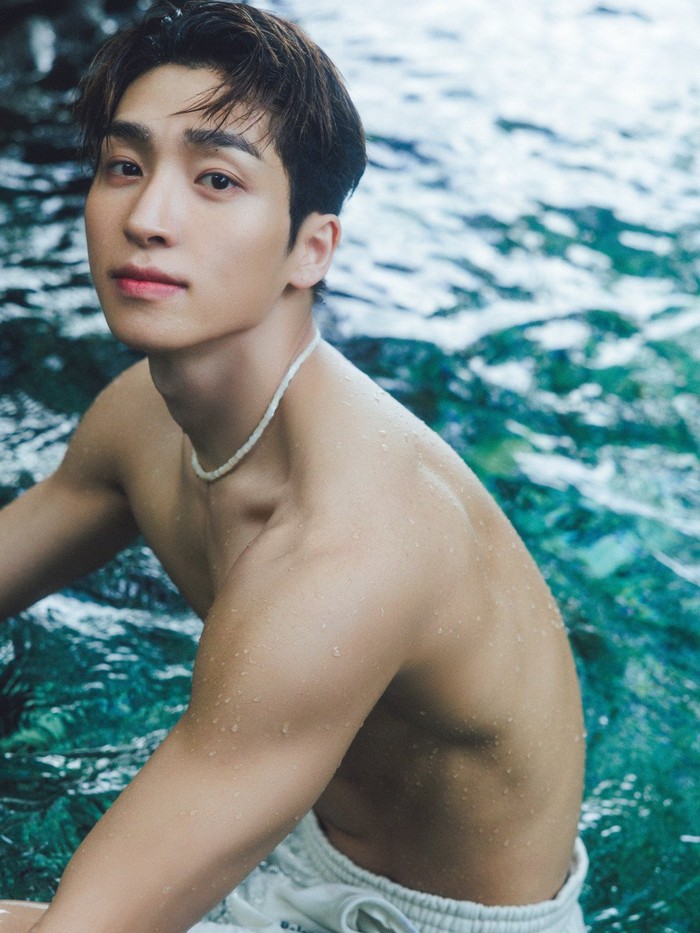 Teaser foto Sangyeon untuk comeback THE BOYZ 2ND ALBUM [PHANTASY] Pt.1 Christmas In August.